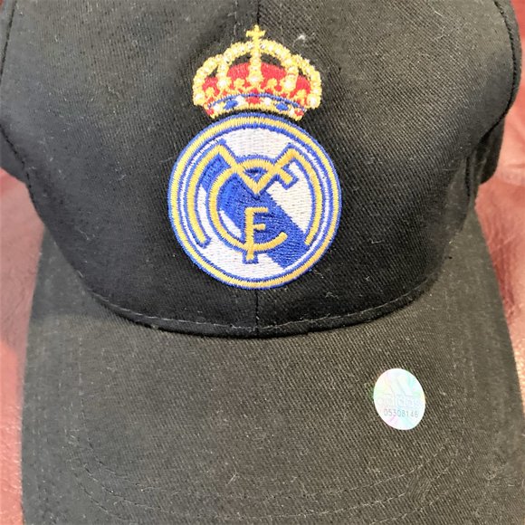 NWT Hat cap Soccer Real Madrid 367793 Adidas Official OSFA Black Crown BID?… - Picture 3 of 4